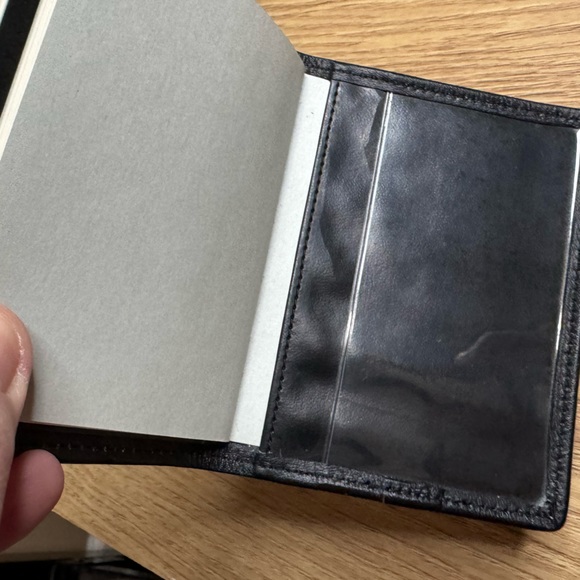 đź’•VINTAGE BURBERRY ADDRESS BOOK/CALENDARđź’• - Picture 11 of 13